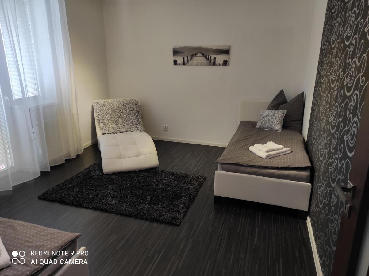 Apartman Mb โปปรัด ภายนอก รูปภาพ