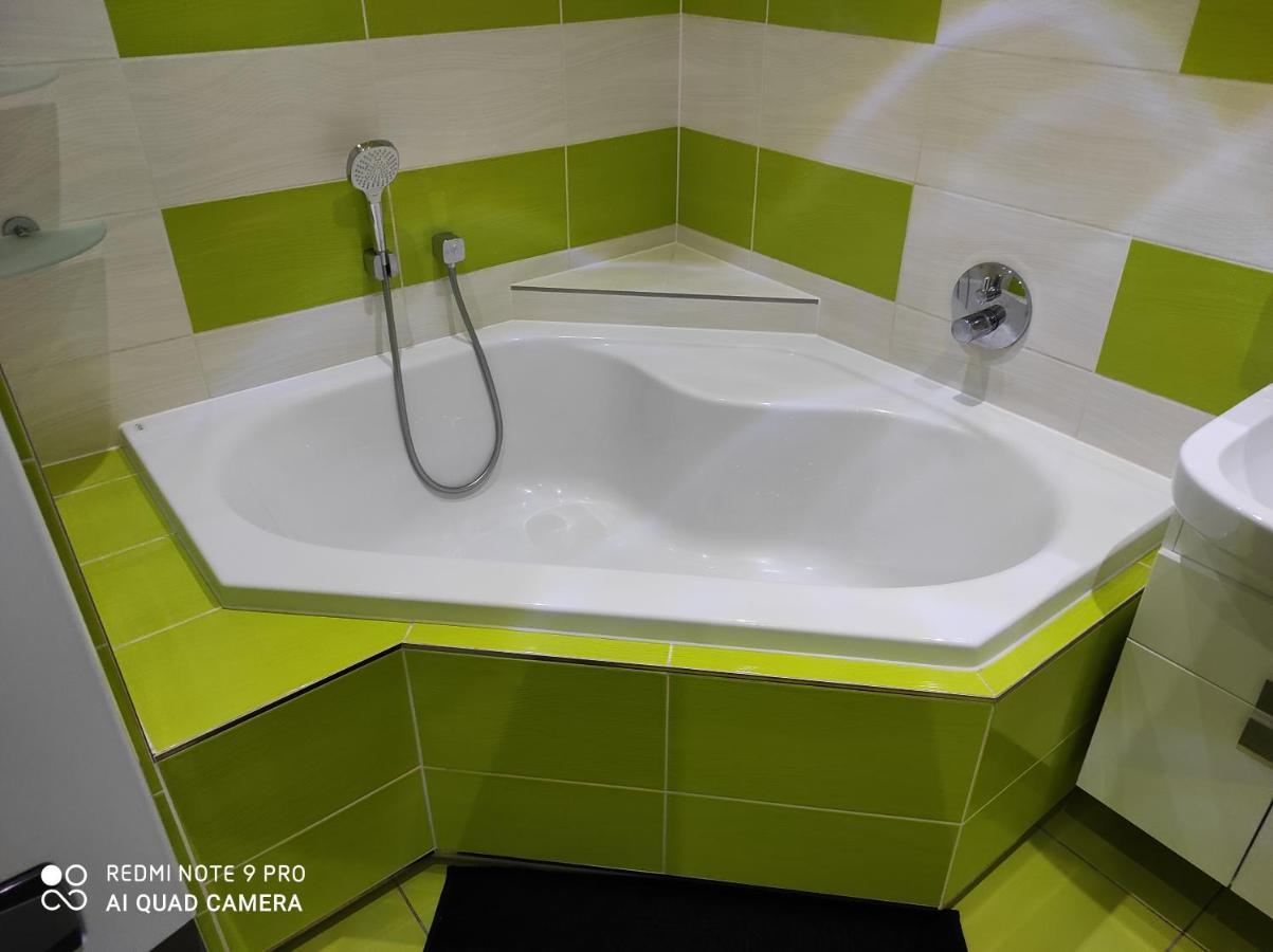 Apartman Mb โปปรัด ภายนอก รูปภาพ